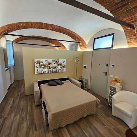 Apartmán Bilocale In Centro Storico! Alba  Exteriér fotografie