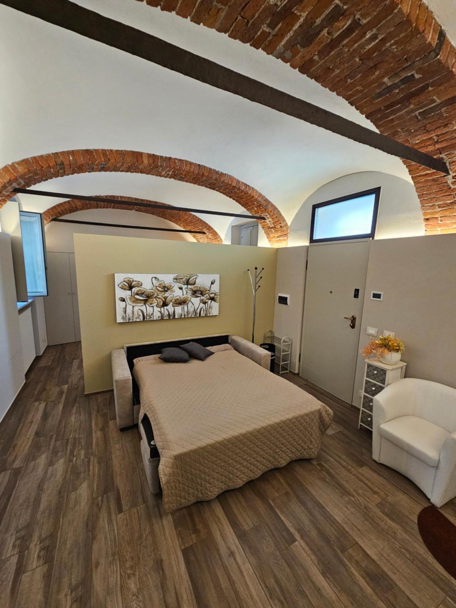 Apartmán Bilocale In Centro Storico! Alba  Exteriér fotografie