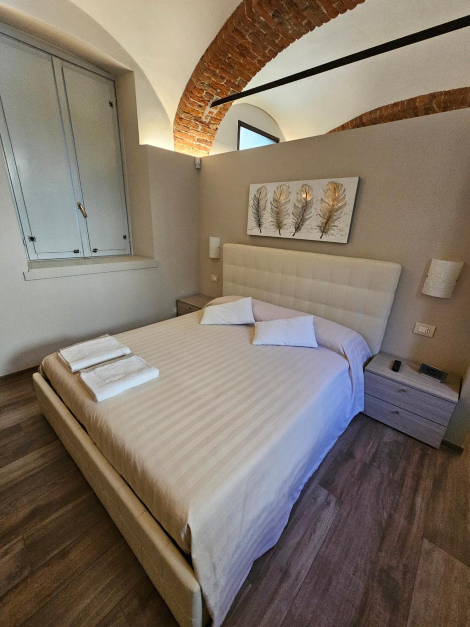 Apartmán Bilocale In Centro Storico! Alba  Exteriér fotografie