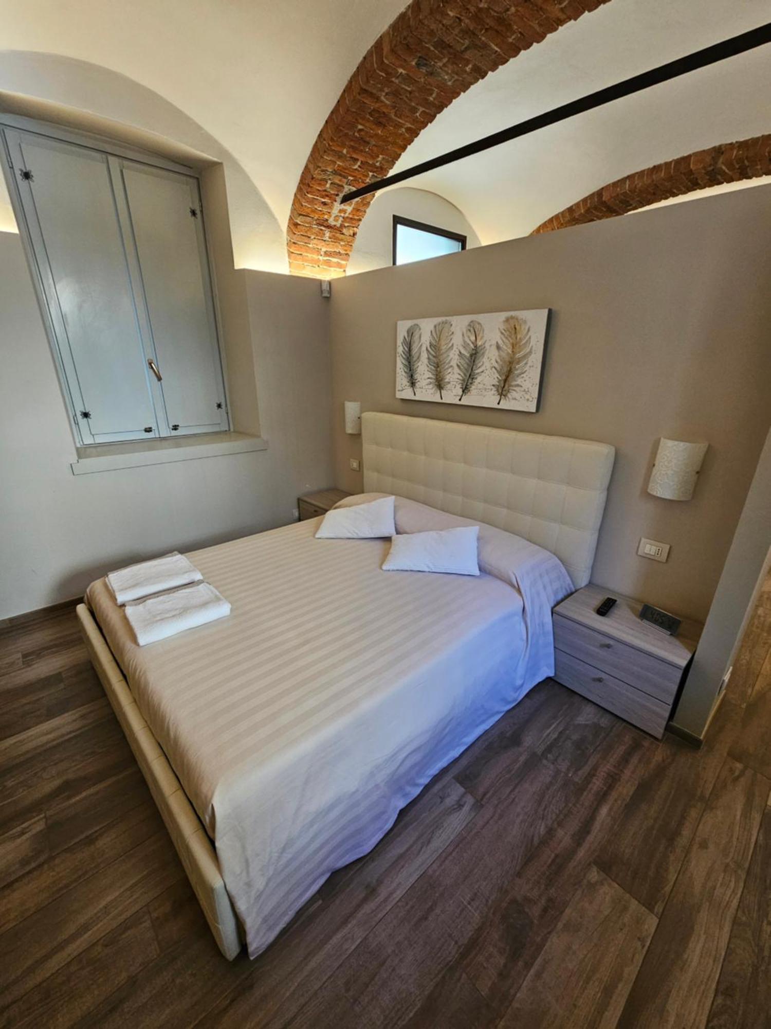 Apartmán Bilocale In Centro Storico! Alba  Exteriér fotografie